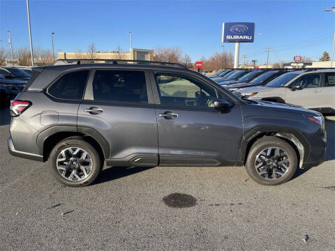 2025 Subaru Forester Premium