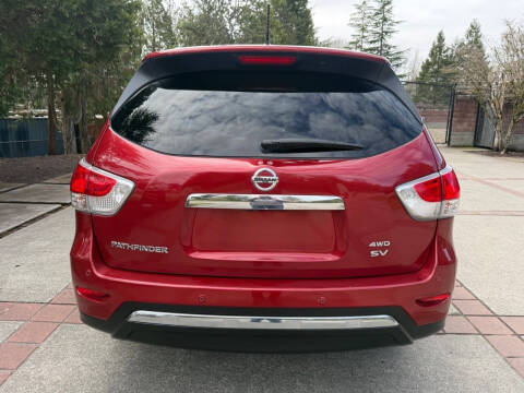 2015 Nissan Pathfinder SV