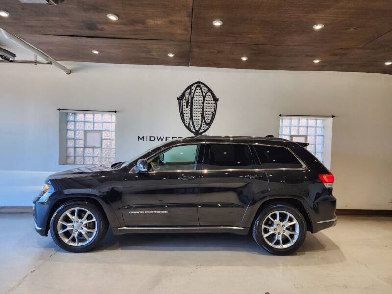 2016 Jeep Grand Cherokee for sale at Midwest Car Connect in Villa Park IL