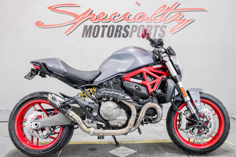 2017 Ducati Monster 821 Stripe