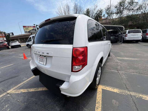 2018 Dodge Grand Caravan SE