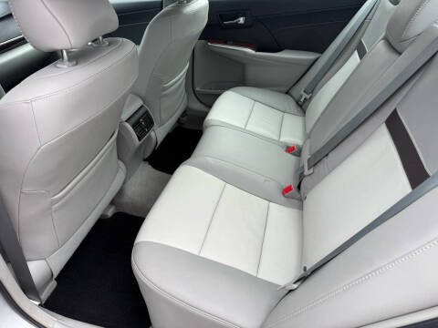 2014 Toyota Camry XLE V6