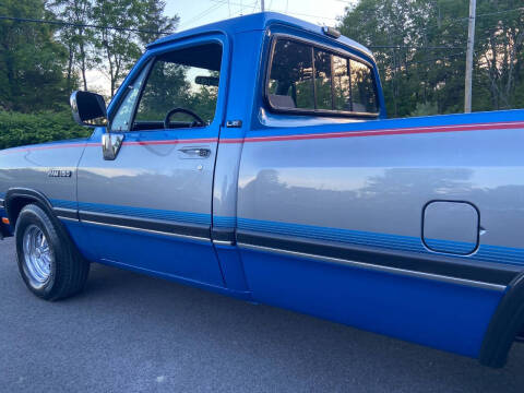 1992 Dodge RAM 150 LE