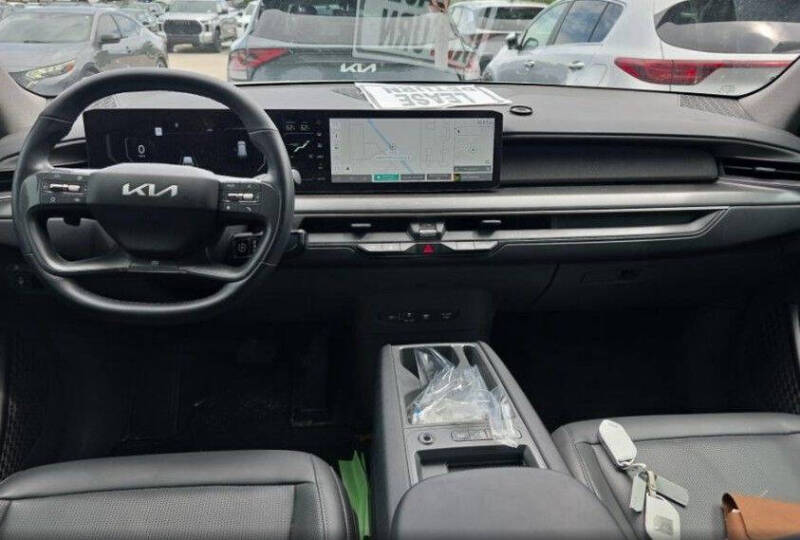 2024 Kia EV9 Light Long Range