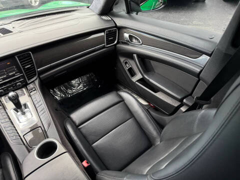 2014 Porsche Panamera Turbo