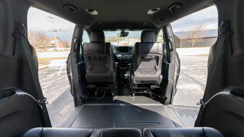 2023 Chrysler Pacifica Touring L