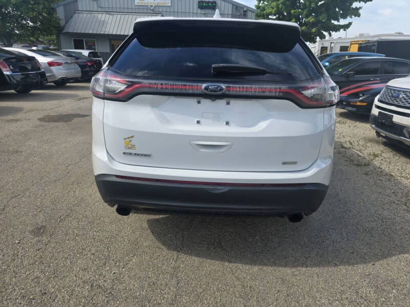 2017 Ford Edge SE