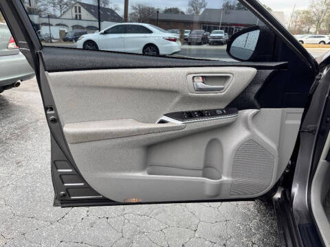 2015 Toyota Camry LE