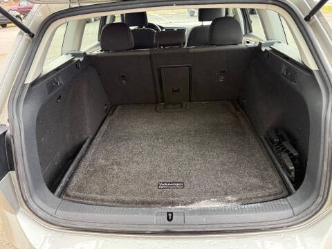 2016 Volkswagen Golf SportWagen TSI S