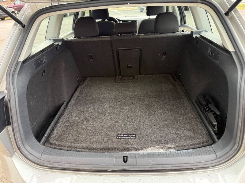 2016 Volkswagen Golf SportWagen TSI S