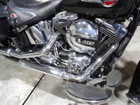 2017 Harley-Davidson FLSTC - HE