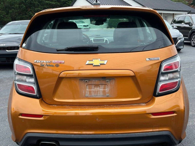 2017 Chevrolet Sonic Premier Manual