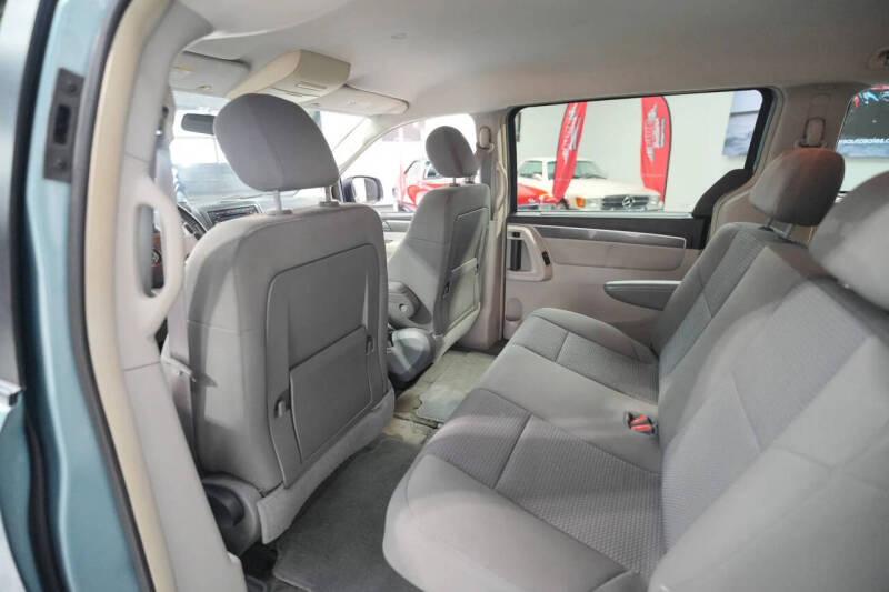 2009 Volkswagen Routan