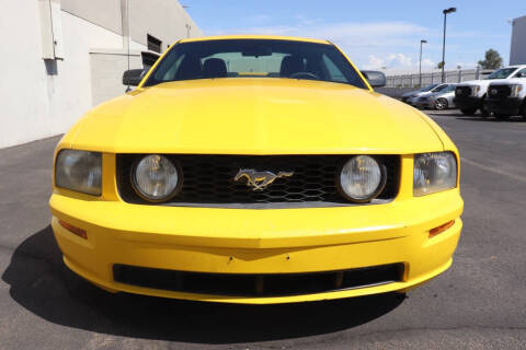 2005 Ford Mustang GT Premium