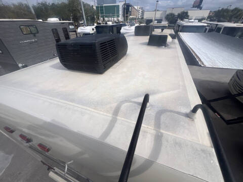 2017 Thor Motor Coach ACE BUNK HOUSE