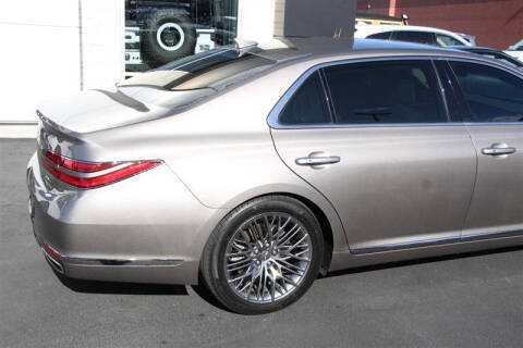 2021 Genesis G90