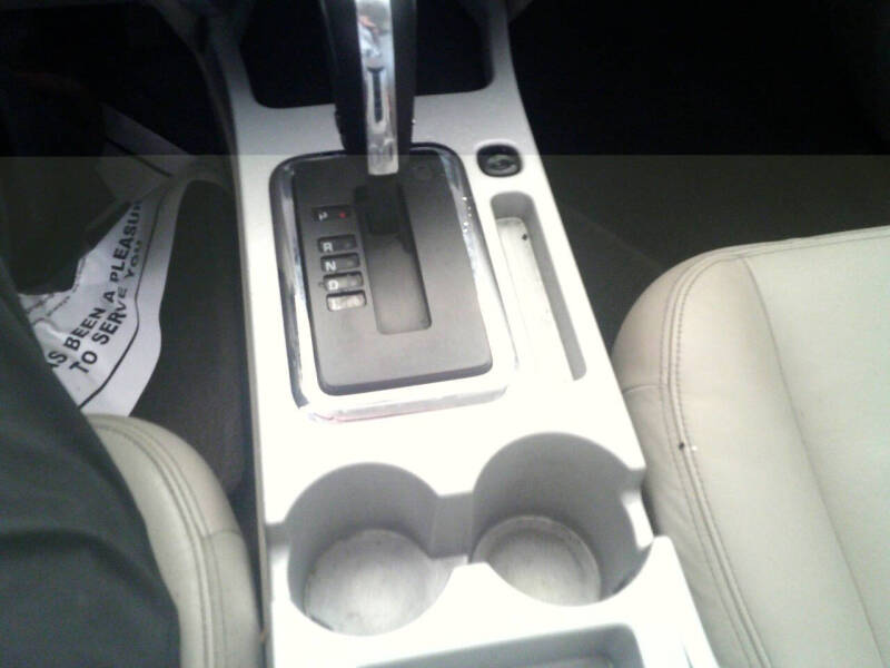 2001 Toyota Sequoia Limited