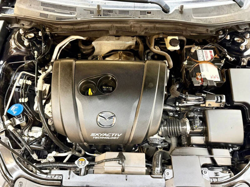 2017 Mazda MAZDA3 Sport