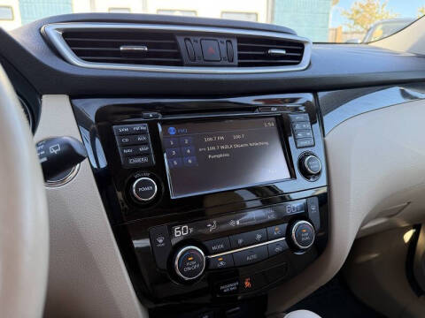 2015 Nissan Rogue SL