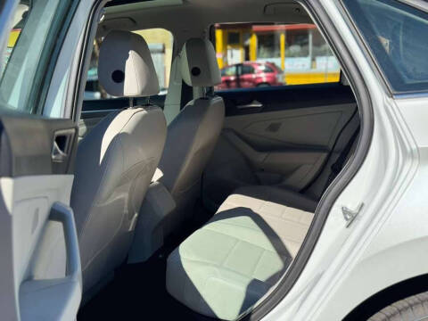 2024 Volkswagen Jetta SE