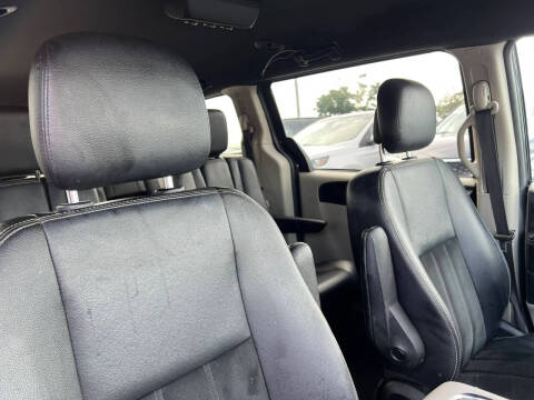 2017 Dodge Grand Caravan SXT