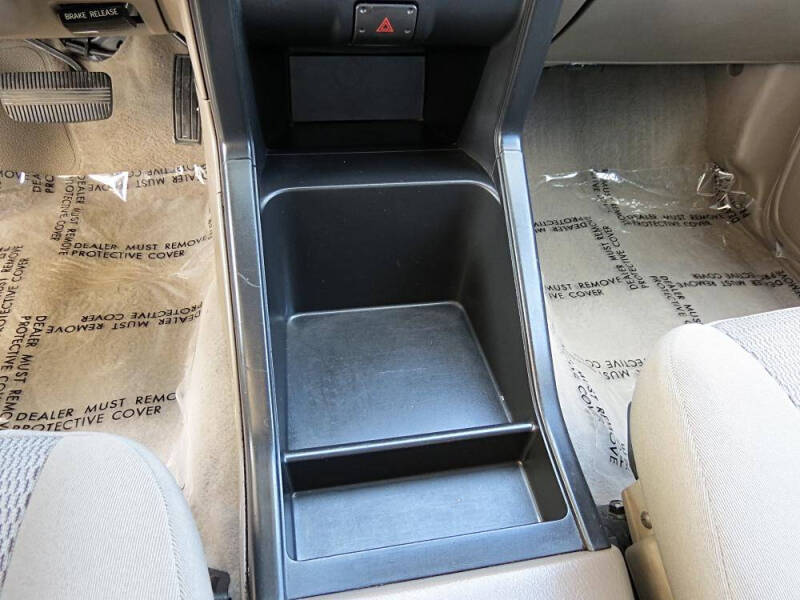 2004 Nissan Frontier XE