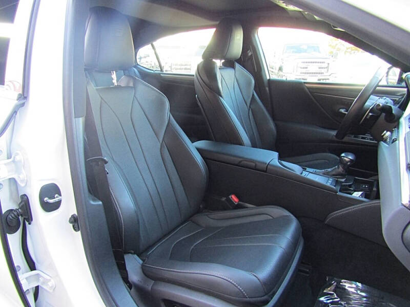 2021 Lexus ES 250 F SPORT