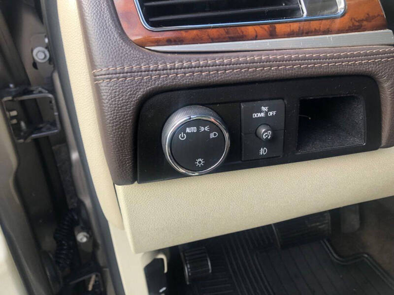 2013 Cadillac Escalade Platinum Edition