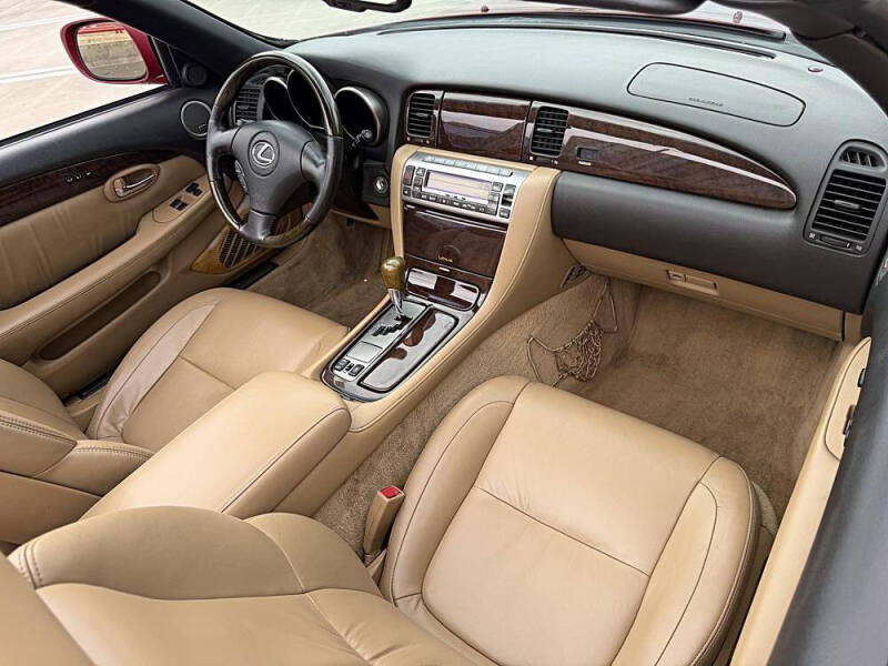 2010 Lexus SC 430