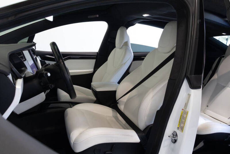 2018 Tesla Model X 75D