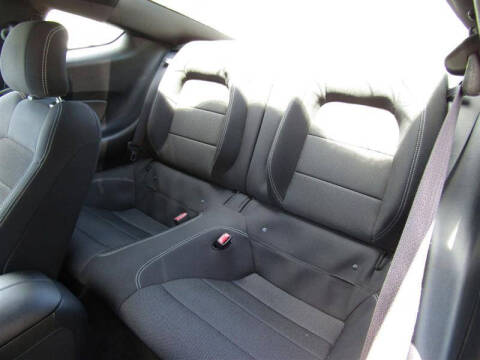 2015 Ford Mustang V6