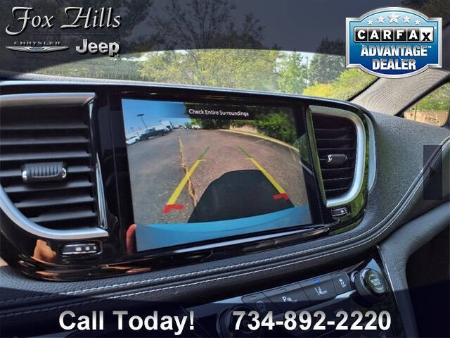 2025 Chrysler Pacifica Limited