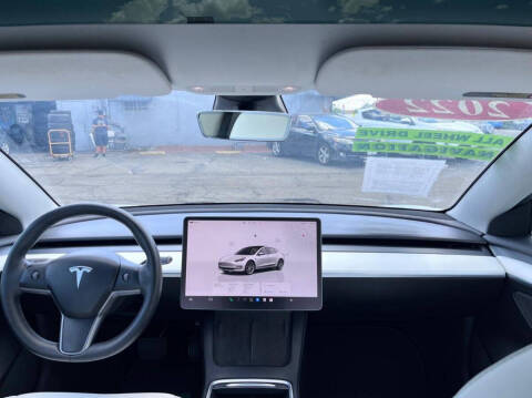 2022 Tesla Model 3 Long Range