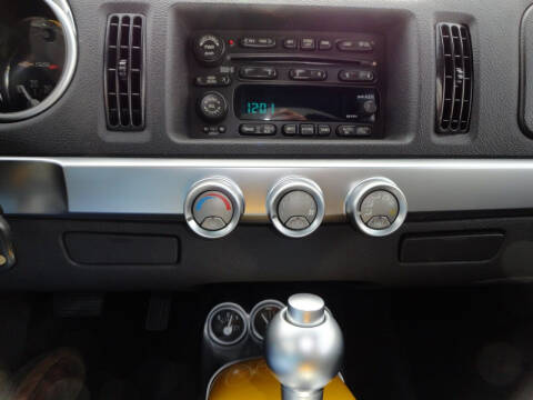 2003 Chevrolet SSR LS