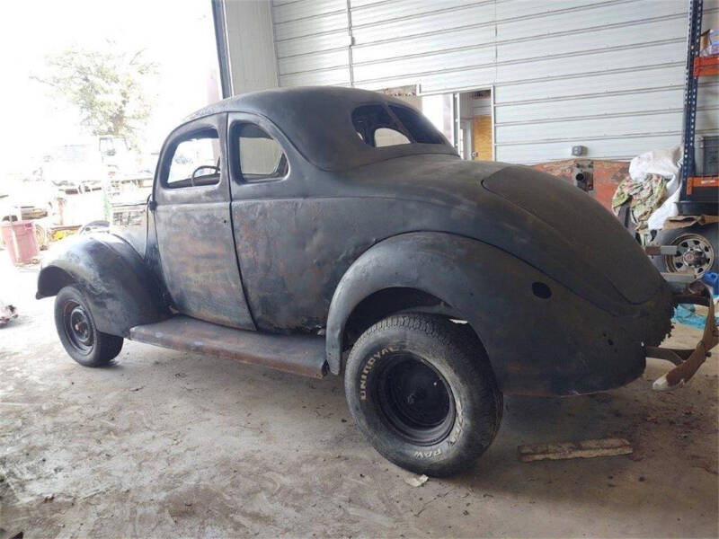1937 Ford coupe
