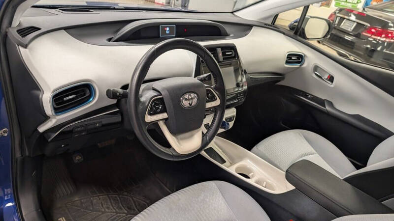 2016 Toyota Prius Two Eco