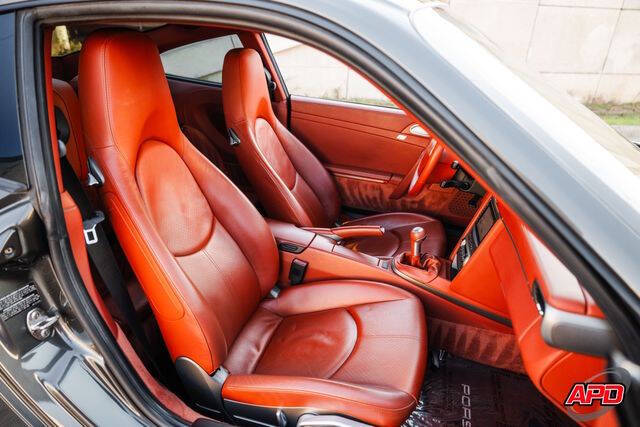 2006 Porsche 911 Carrera