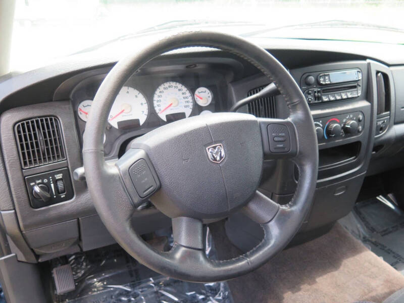 2004 Dodge Ram 1500 SLT