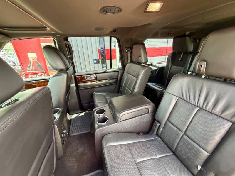 2013 Lincoln Navigator L