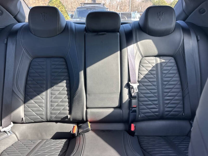 2021 Maserati Ghibli Trofeo