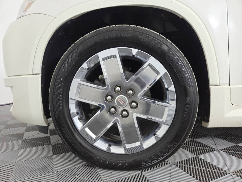 2011 GMC Acadia Denali