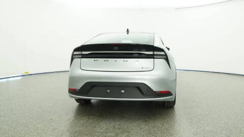 2026 Toyota Prius Plug-in Hybrid SE