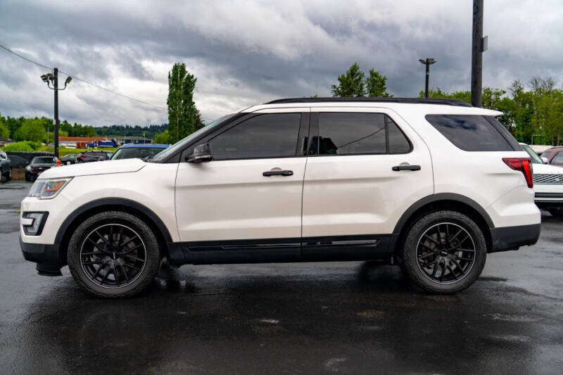 2016 Ford Explorer Sport