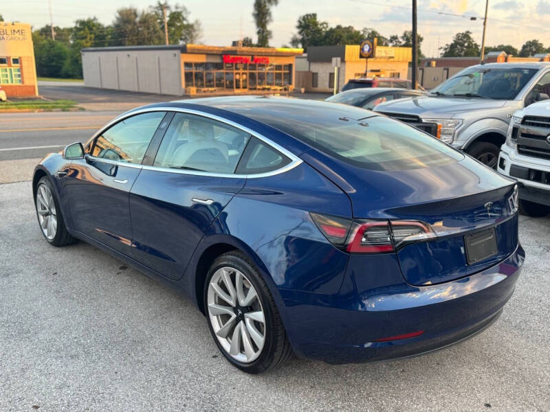 2019 Tesla Model 3 Standard Range