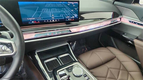 2024 BMW 7 Series 740i