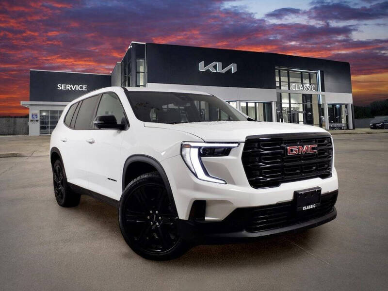 2025 GMC Acadia Elevation