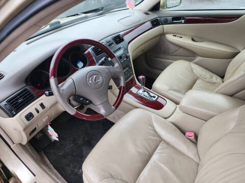 2004 Lexus ES 330