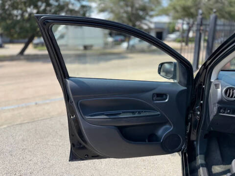 2024 Mitsubishi Mirage G4