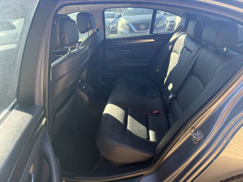 2013 BMW 5 Series 528i