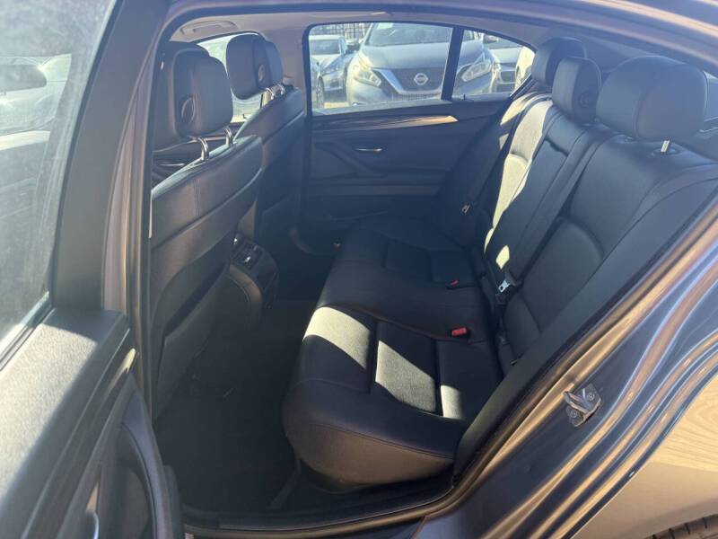 2013 BMW 5 Series 528i